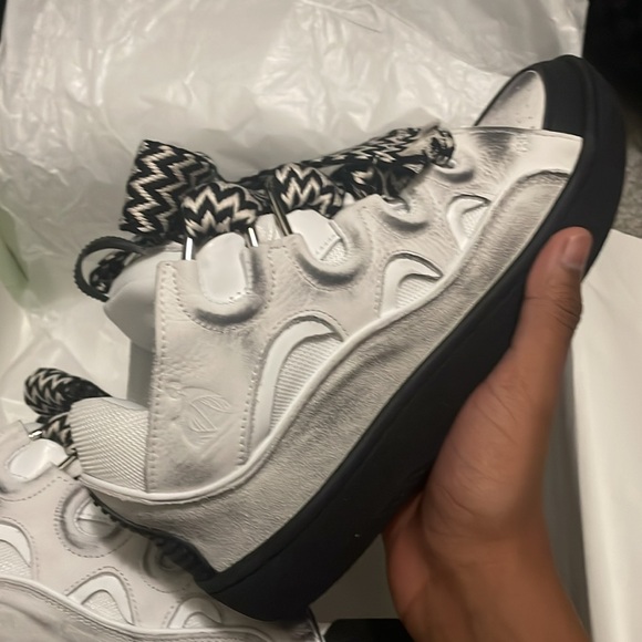 SSENSE EXCLUSIVE Lanvin Curb Sneakers - Picture 3 of 3